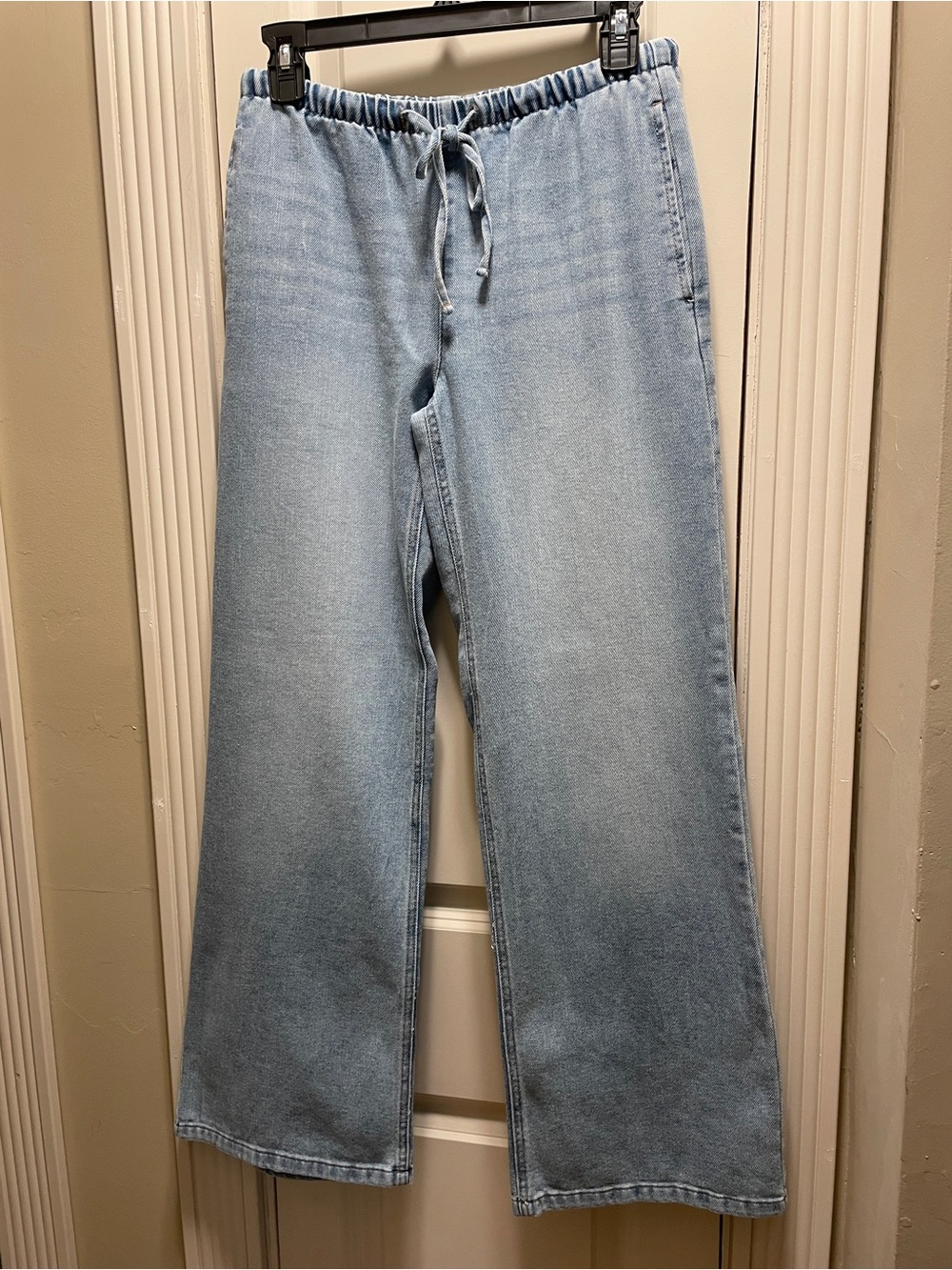 NWOT VANILLA STAR BAGGY JEANS